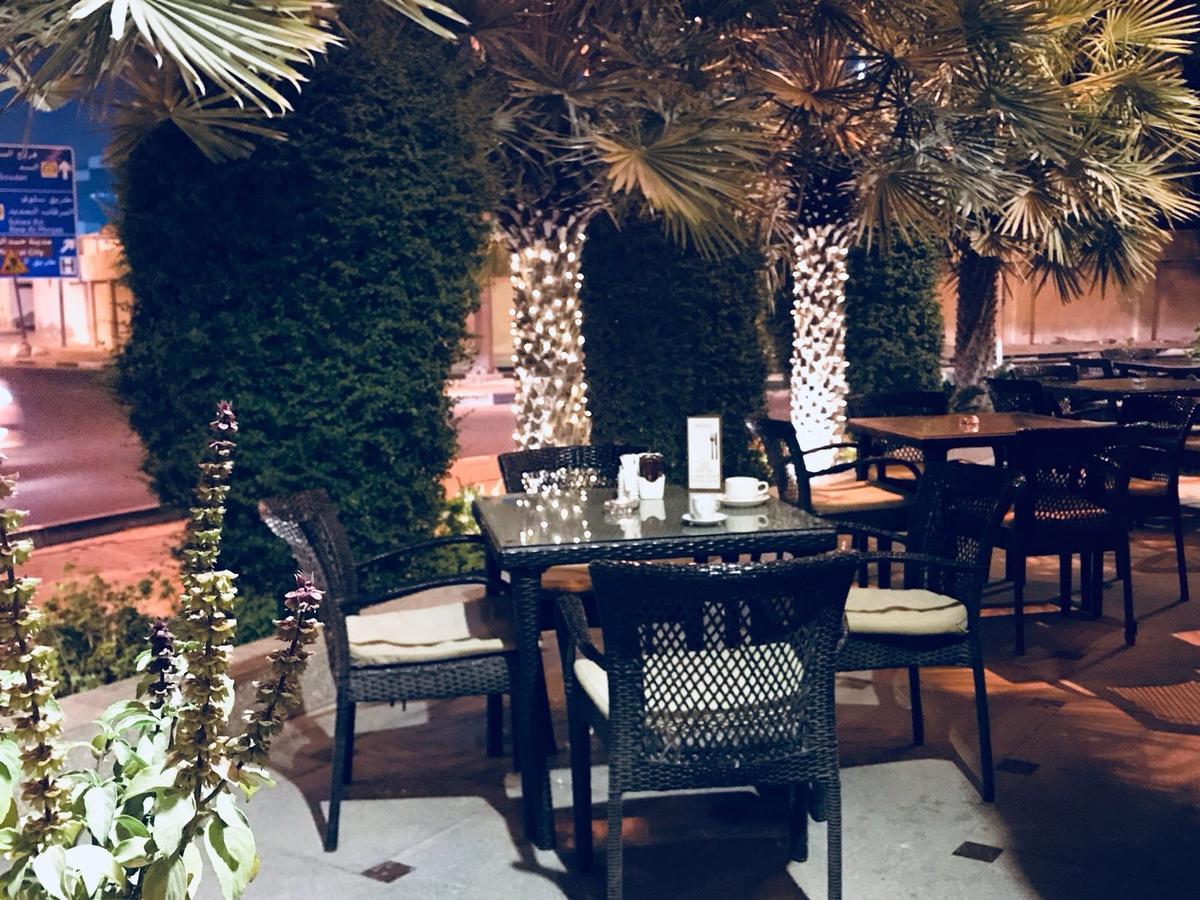 Asherij Hotel Dauhá Exteriér fotografie